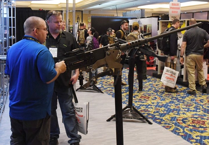 Hình ảnh những khẩu súng đáng sợ nhất tại triển lãm vũ khí SHOT